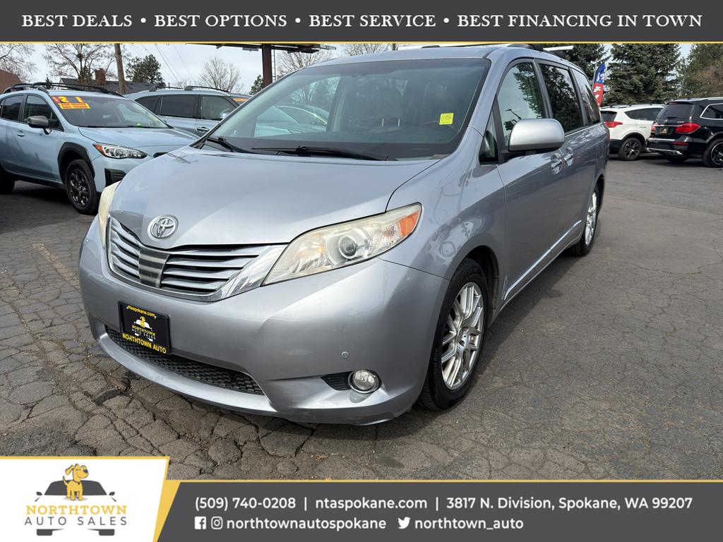 2012 Toyota Sienna Limited – 127781
