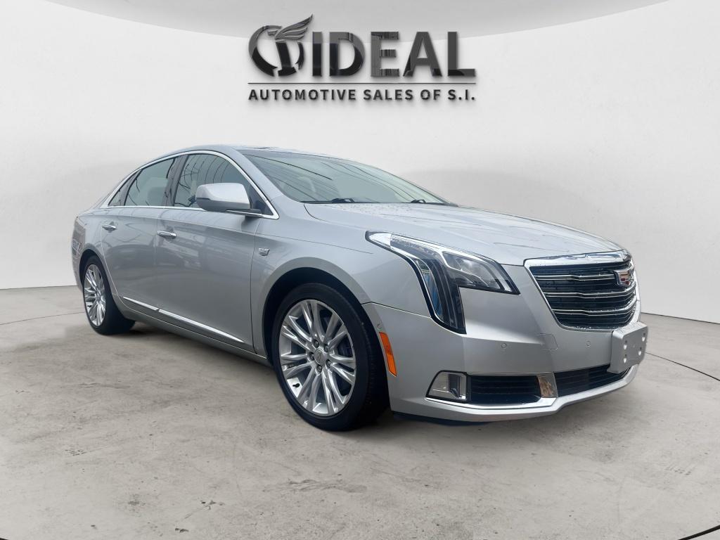 2019 Cadillac XTS Luxury's photo