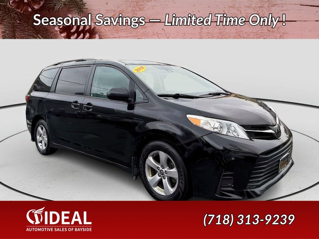 2018 Toyota Sienna LE