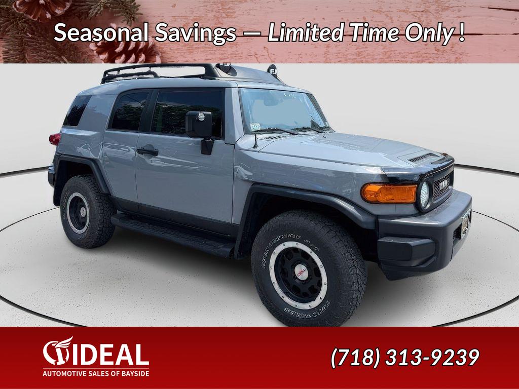 2013 Toyota FJ Cruiser Base