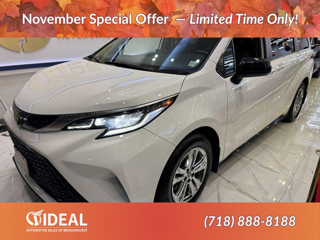 Toyota Sienna XSE 7-Passenger AWD