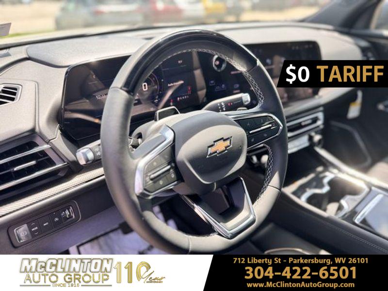 2025 Sterling Gray Metallic Chevrolet Traverse AWD High Country AWD SUV
