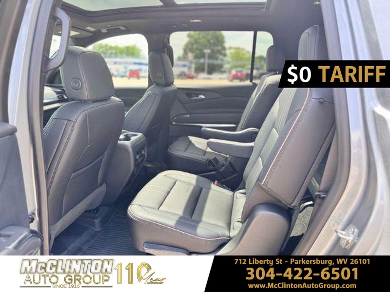 2025 Sterling Gray Metallic Chevrolet Traverse AWD High Country AWD SUV