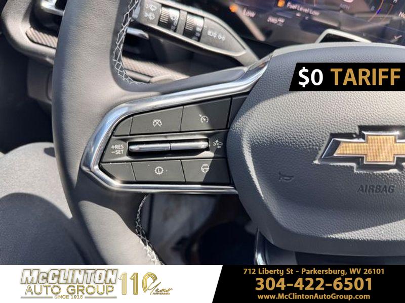 2025 Sterling Gray Metallic Chevrolet Traverse AWD High Country AWD SUV