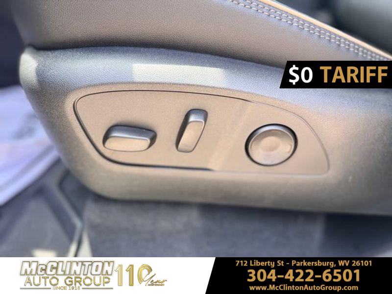 2025 Sterling Gray Metallic Chevrolet Traverse AWD High Country AWD SUV