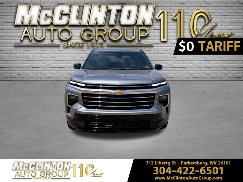 2025 Sterling Gray Metallic Chevrolet Traverse AWD High Country AWD SUV