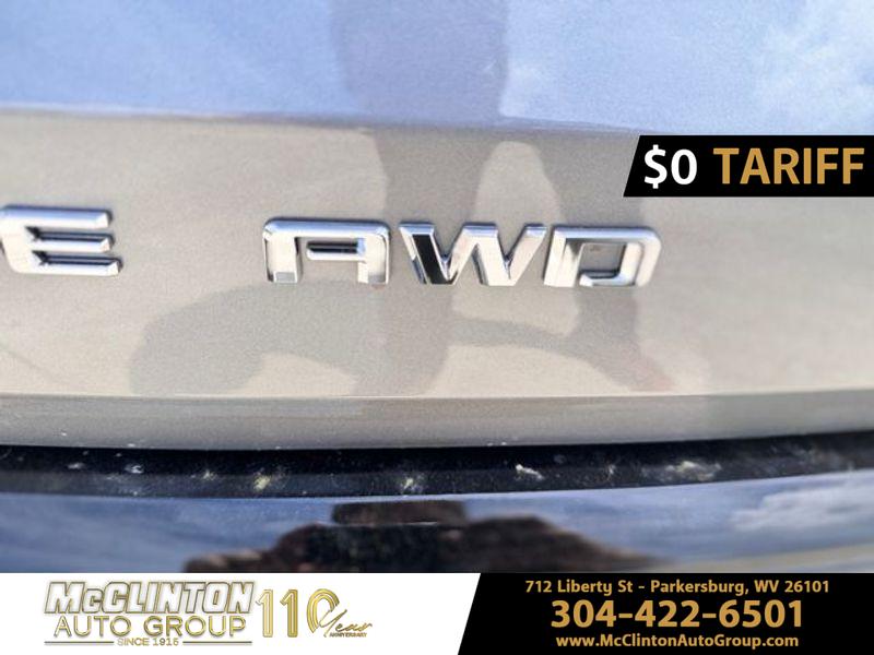 2025 Sterling Gray Metallic Chevrolet Traverse AWD High Country AWD SUV