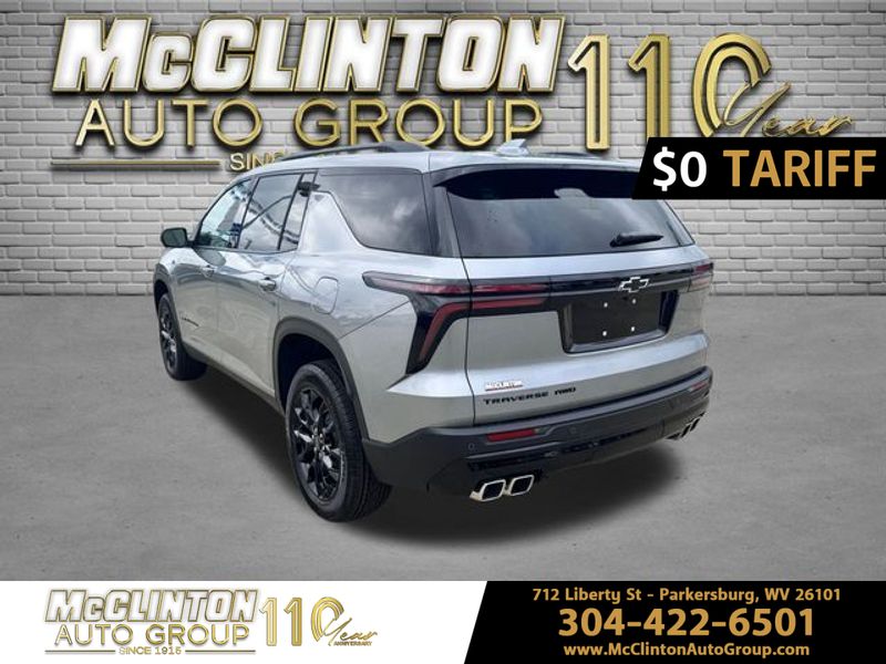 2025 Sterling Gray Metallic Chevrolet Traverse AWD LT AWD SUV