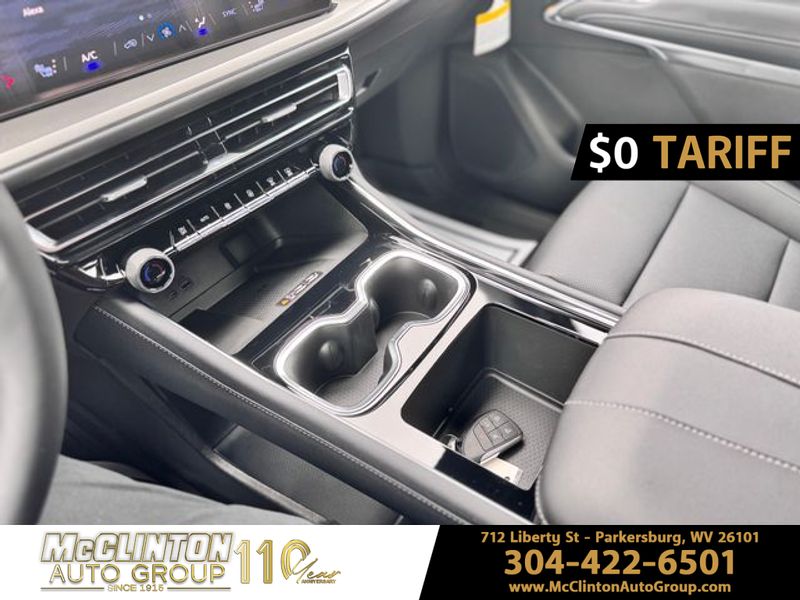 2025 Sterling Gray Metallic Chevrolet Traverse AWD LT AWD SUV