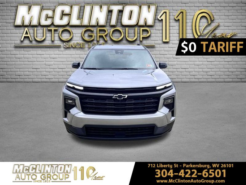 2025 Sterling Gray Metallic Chevrolet Traverse AWD LT AWD SUV