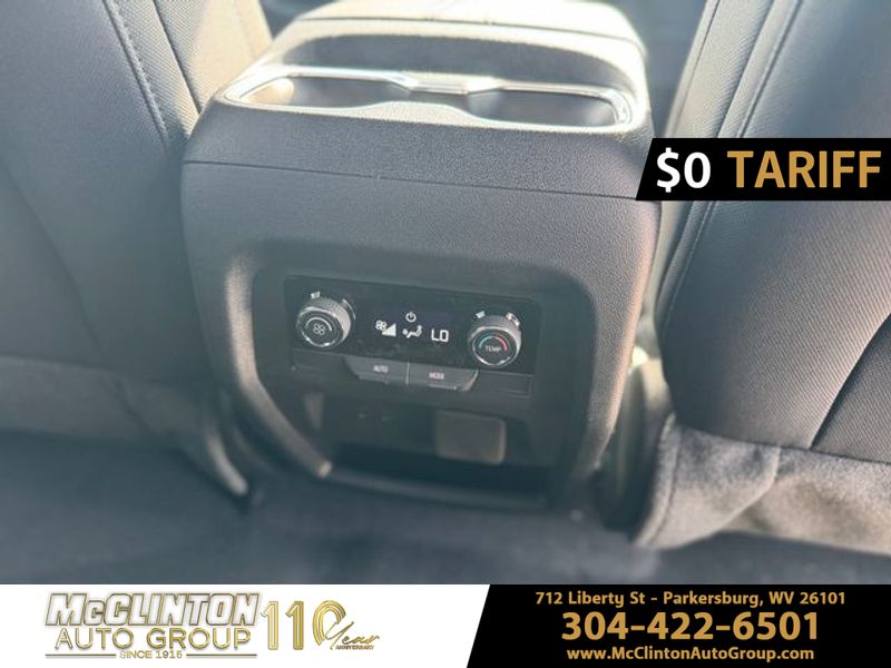 2025 Summit White Chevrolet Traverse AWD LT AWD SUV