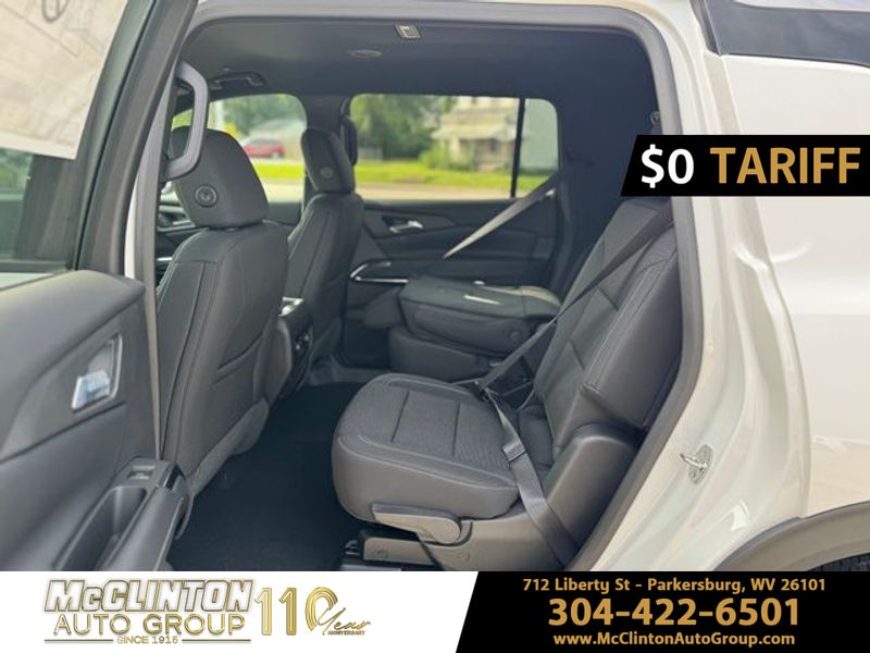2025 Summit White Chevrolet Traverse AWD LT AWD SUV