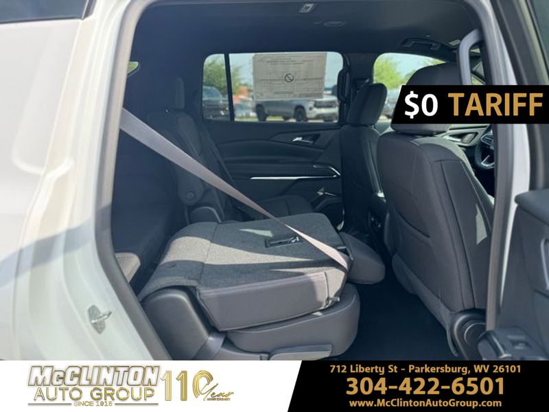 2025 Summit White Chevrolet Traverse AWD LT AWD SUV