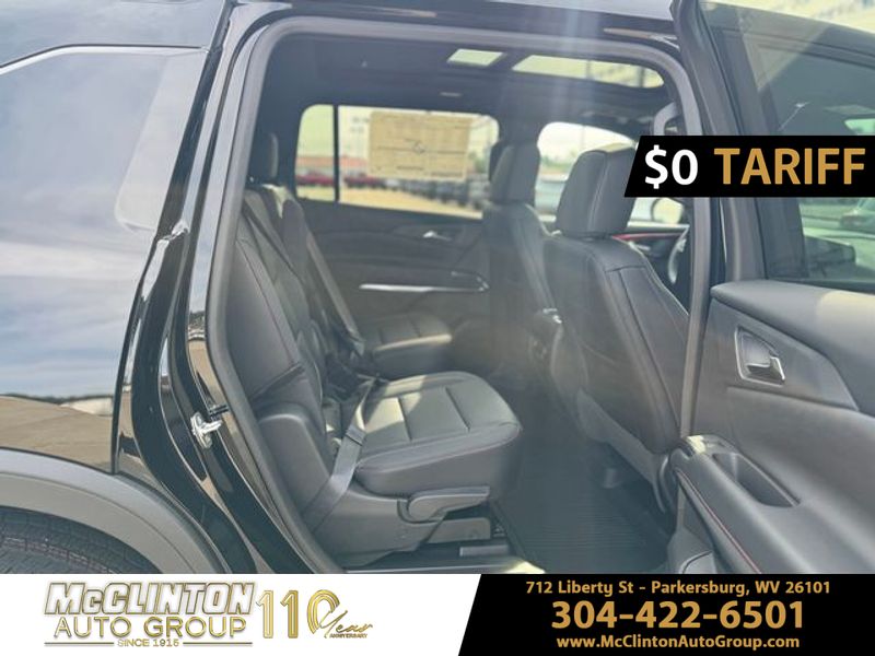 2025 Mosaic Black Metallic Chevrolet Traverse AWD Z71 AWD SUV