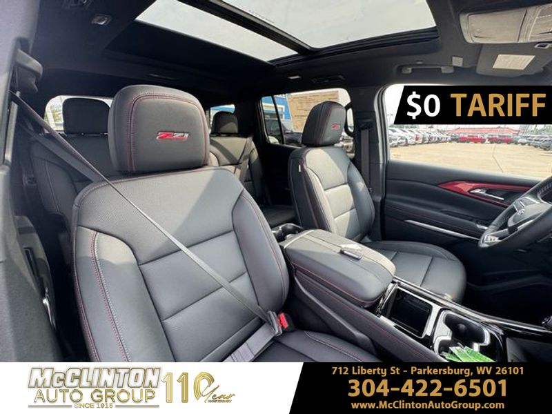 2025 Mosaic Black Metallic Chevrolet Traverse AWD Z71 AWD SUV