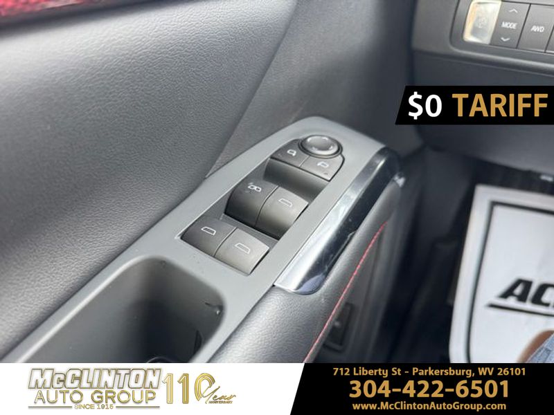 2025 Mosaic Black Metallic Chevrolet Traverse AWD Z71 AWD SUV