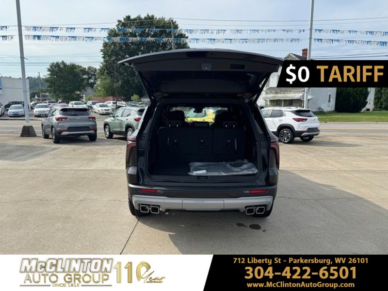 2025 Mosaic Black Metallic Chevrolet Traverse AWD Z71 AWD SUV