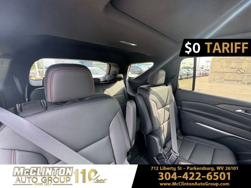 2025 Mosaic Black Metallic Chevrolet Traverse AWD Z71 AWD SUV