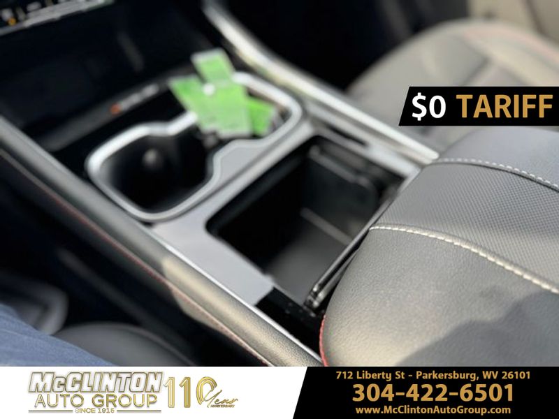 2025 Mosaic Black Metallic Chevrolet Traverse AWD Z71 AWD SUV