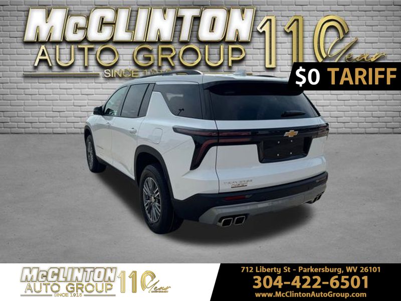 2025 Summit White Chevrolet Traverse FWD LT FWD SUV