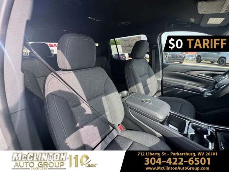 2025 Sterling Gray Metallic Chevrolet Traverse AWD LT AWD SUV