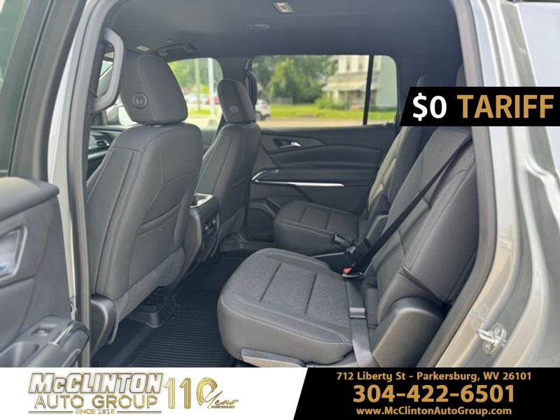 2025 Sterling Gray Metallic Chevrolet Traverse AWD LT AWD SUV