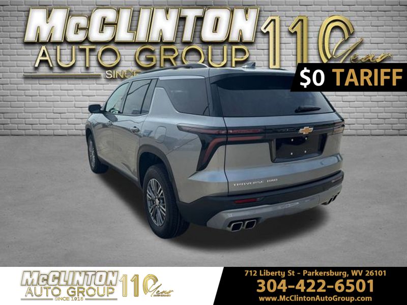 2025 Sterling Gray Metallic Chevrolet Traverse AWD LT AWD SUV