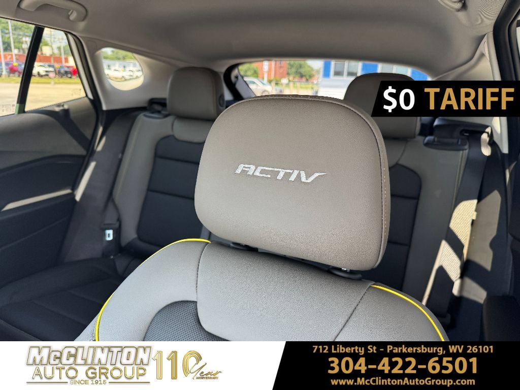 2025 Summit White Chevrolet Trax ACTIV FWD SUV