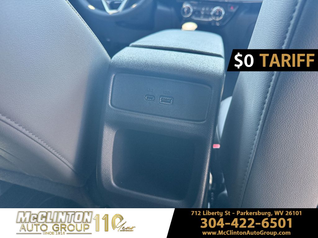 2025 Summit White Chevrolet Trax ACTIV FWD SUV