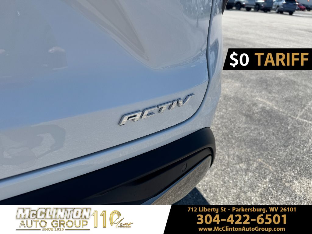 2025 Summit White Chevrolet Trax ACTIV FWD SUV