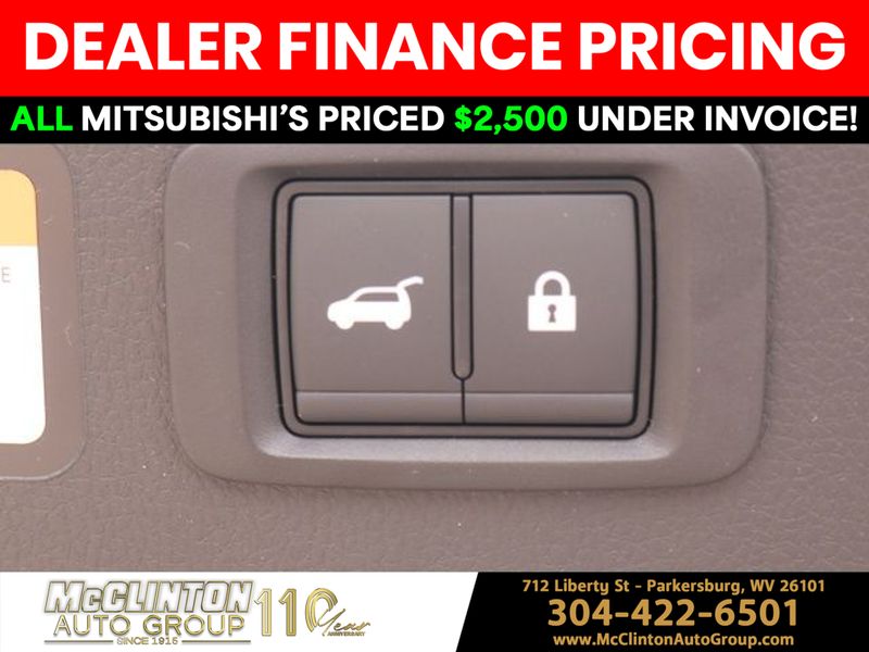 2024 Alloy Silver Metallic Mitsubishi Eclipse Cross SEL 4X4 SUV