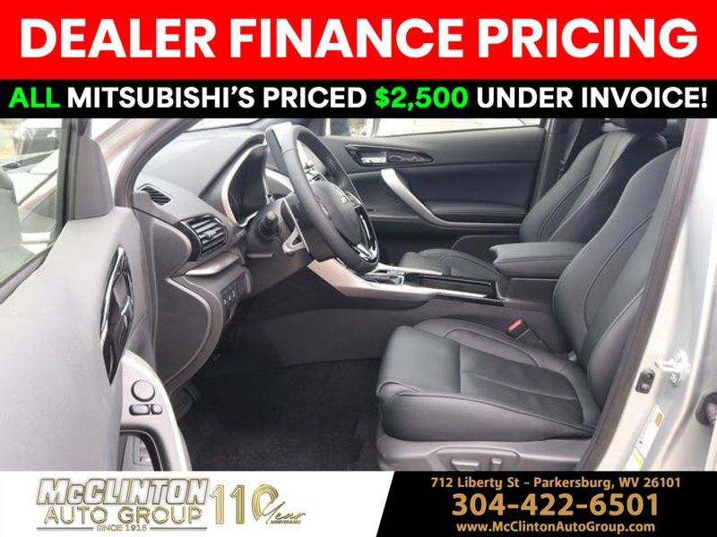 2024 Alloy Silver Metallic Mitsubishi Eclipse Cross SEL 4X4 SUV