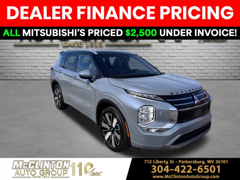 2025 Moonstone Gray Mitsubishi Outlander SEL SUV