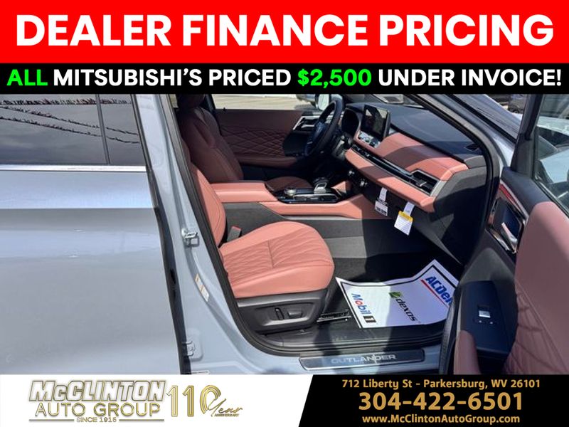 2025 Moonstone Gray Mitsubishi Outlander SEL 4X4 SUV