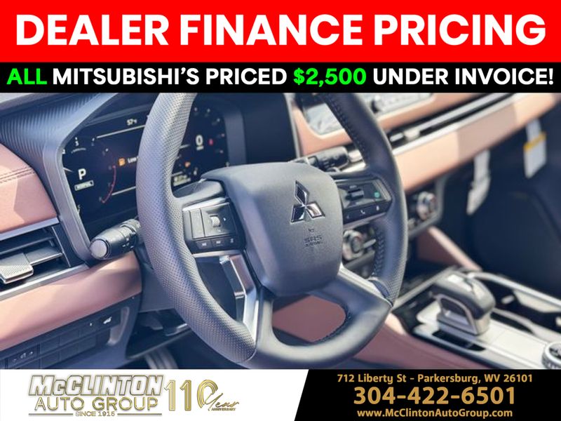 2025 Moonstone Gray Mitsubishi Outlander SEL 4X4 SUV