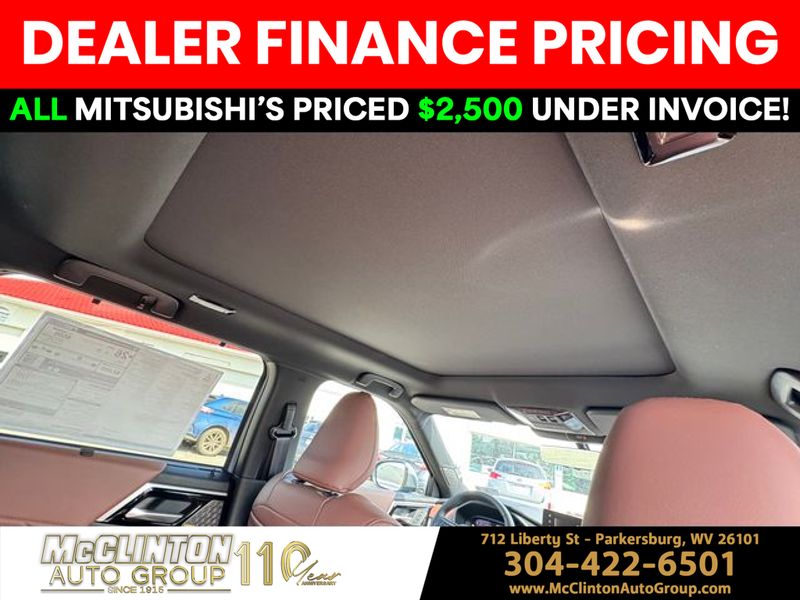 2025 Moonstone Gray Mitsubishi Outlander SEL 4X4 SUV