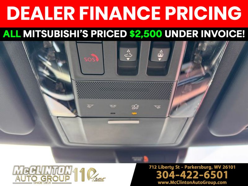 2025 Moonstone Gray Mitsubishi Outlander SEL 4X4 SUV