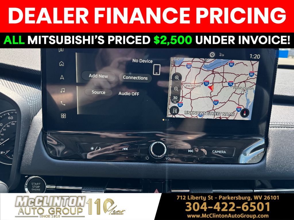 2025 White Diamond Mitsubishi Outlander Trail Edition 4X4