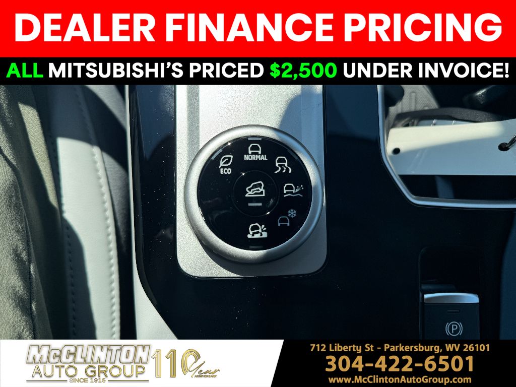 2025 Red Diamond Mitsubishi Outlander SE 4X4