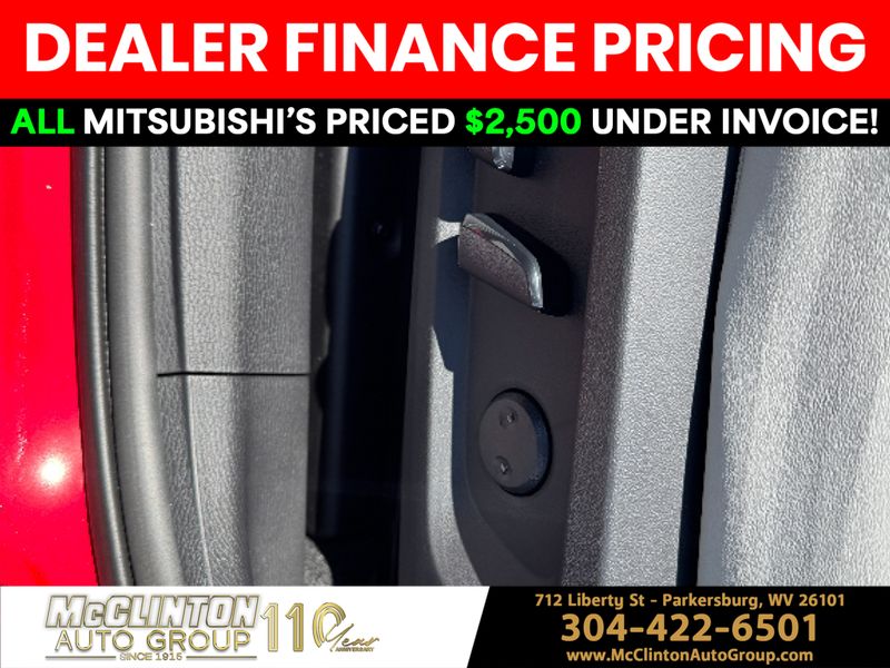 2025 Red Diamond Mitsubishi Outlander SE 4X4