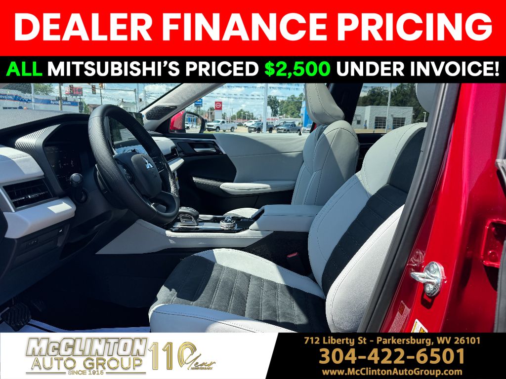 2025 Red Diamond Mitsubishi Outlander SE 4X4