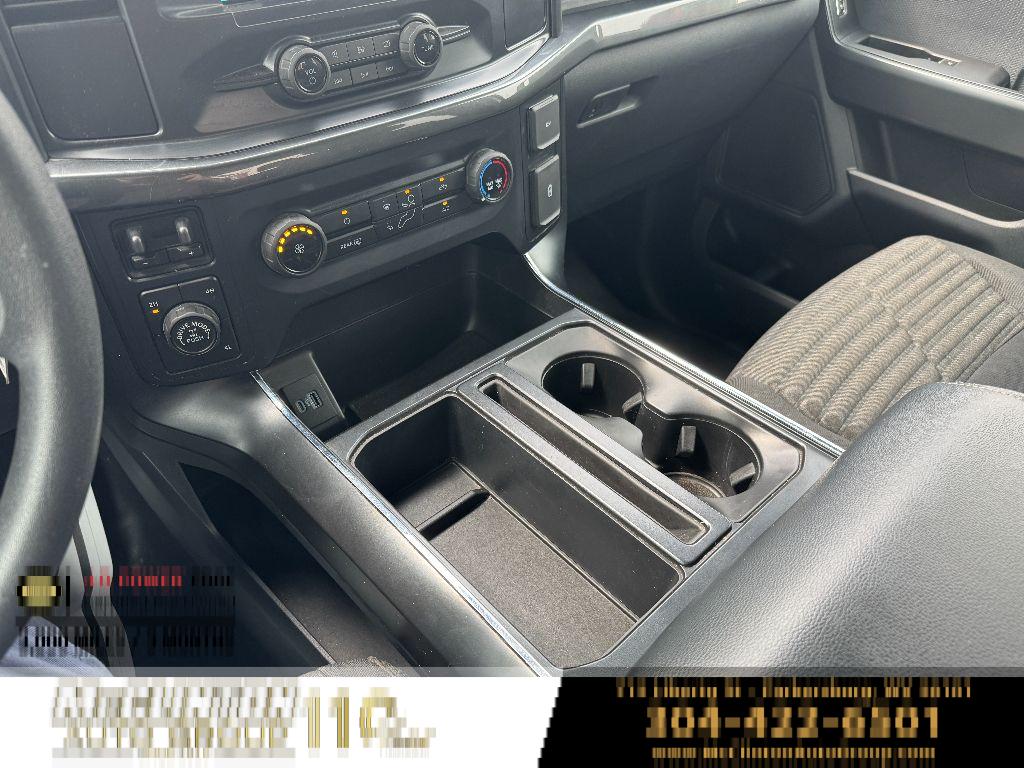 2022 Oxford White Ford F-150 XL 4X4 Truck