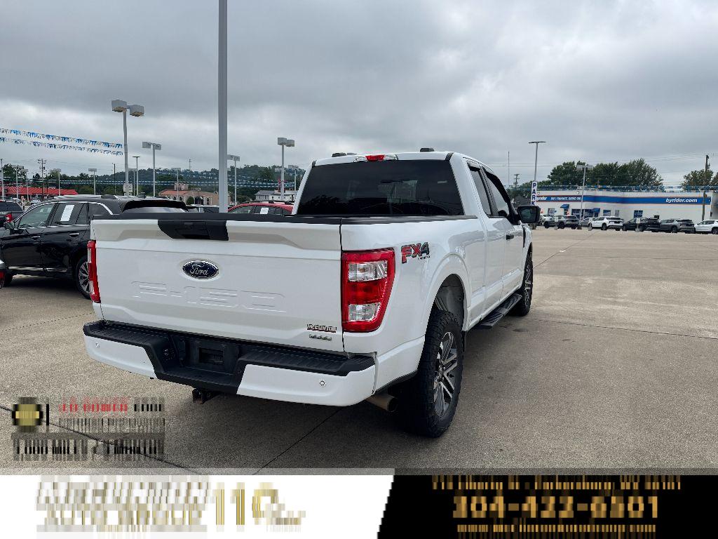 2022 Oxford White Ford F-150 XL 4X4 Truck