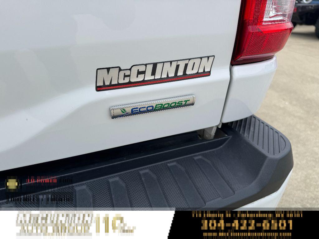 2022 Oxford White Ford F-150 XL 4X4 Truck
