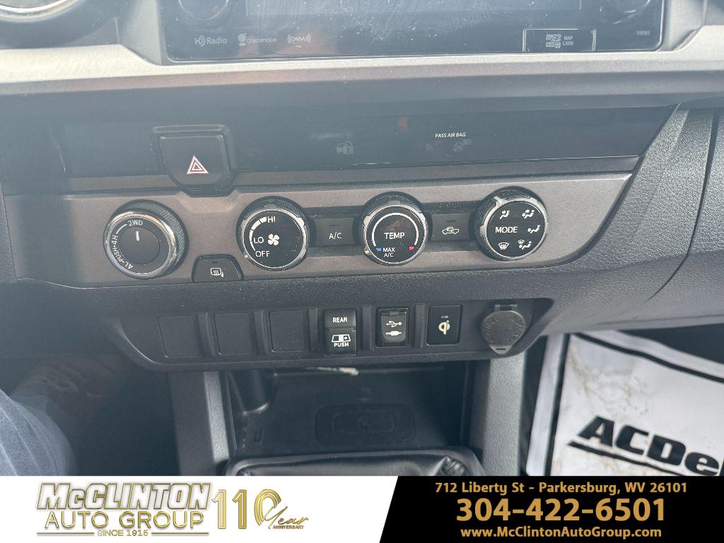 2018 Midnight Black Metallic Toyota Tacoma TRD Sport 4X4 Truck