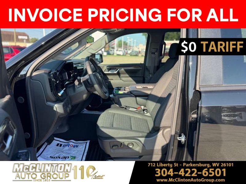 2025 Black Chevrolet Silverado 1500 LT 4X4 Truck
