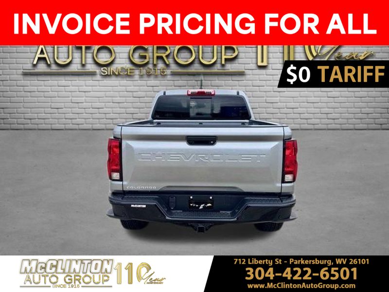 2025 Sterling Gray Metallic Chevrolet Colorado 4WD Trail Boss 4X4 Truck