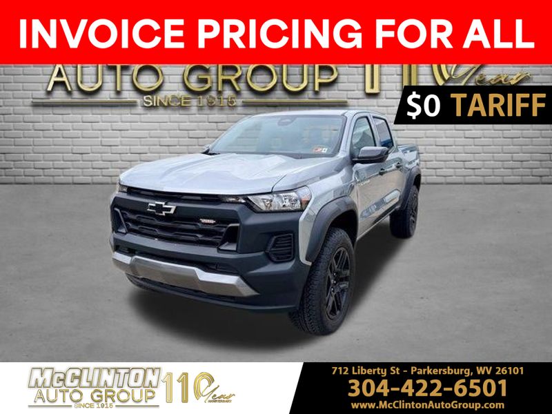 2025 Sterling Gray Metallic Chevrolet Colorado 4WD Trail Boss 4X4 Truck
