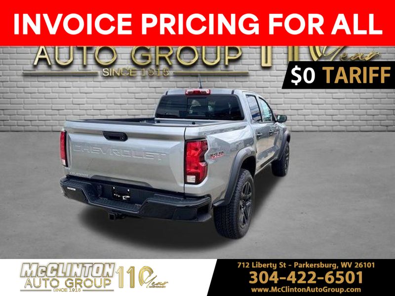 2025 Sterling Gray Metallic Chevrolet Colorado 4WD Trail Boss 4X4 Truck
