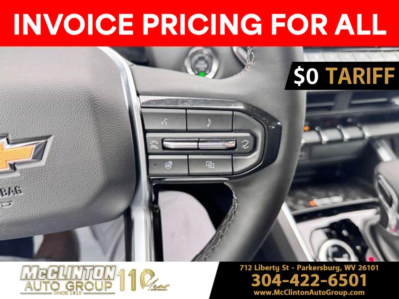 2025 Black Chevrolet Colorado 4WD LT 4X4 Truck
